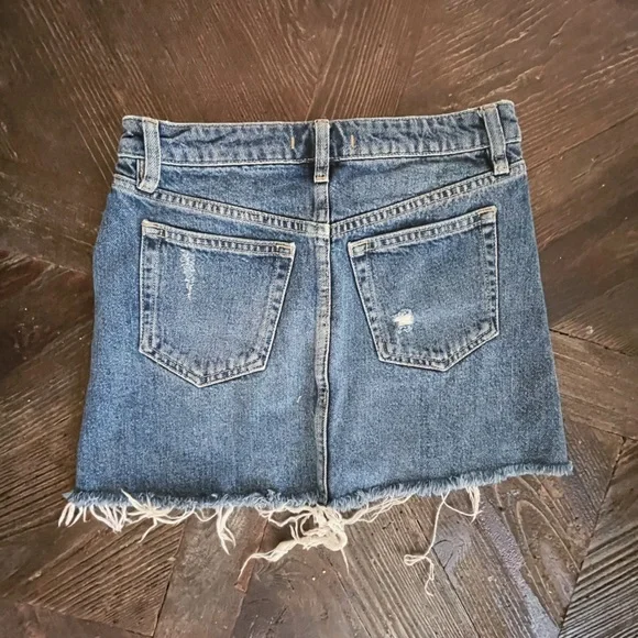 Free People Distressed button up mini skirt - Picture 3 of 4
